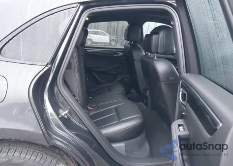 2018 Porsche Macan S from USA, damaged, VIN WP1AB2A58JLB30854